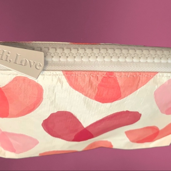 Hi Love Medium Pack - Picture 3 of 4